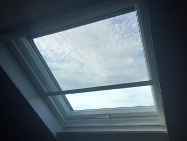 Dachfenster Rollo – Insektenschutz von Insectosun